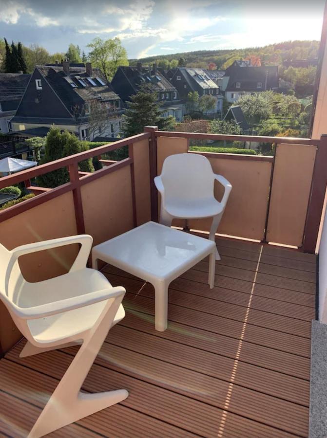 Fewo "Rabennest " Gemuetliche Wohnung Nahe Rabensteinklinikum - Kein Separates Schlafzimmer, Studiowohnung Chemnitz Luaran gambar